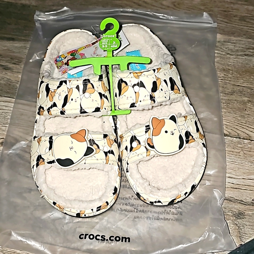 Crocs Cam Cat sherling slides lined soft & Comfy slip on (B11